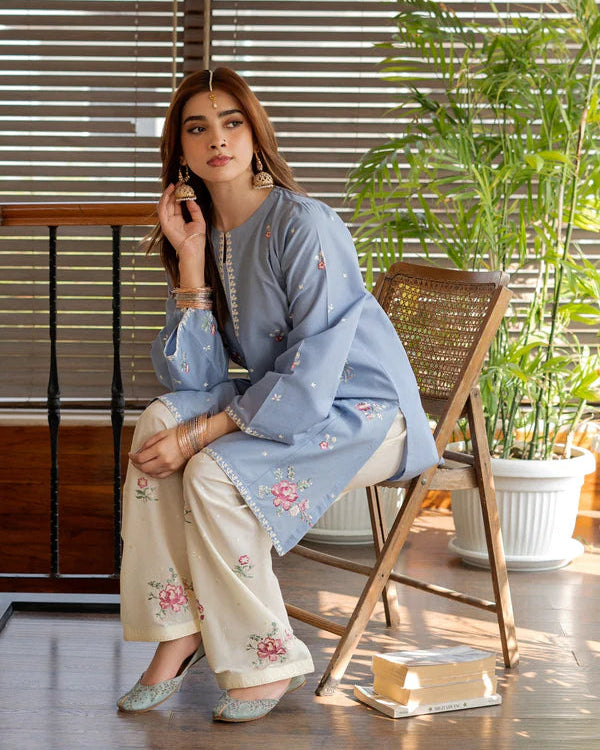 SOPHIE EMBROIDED 2PC