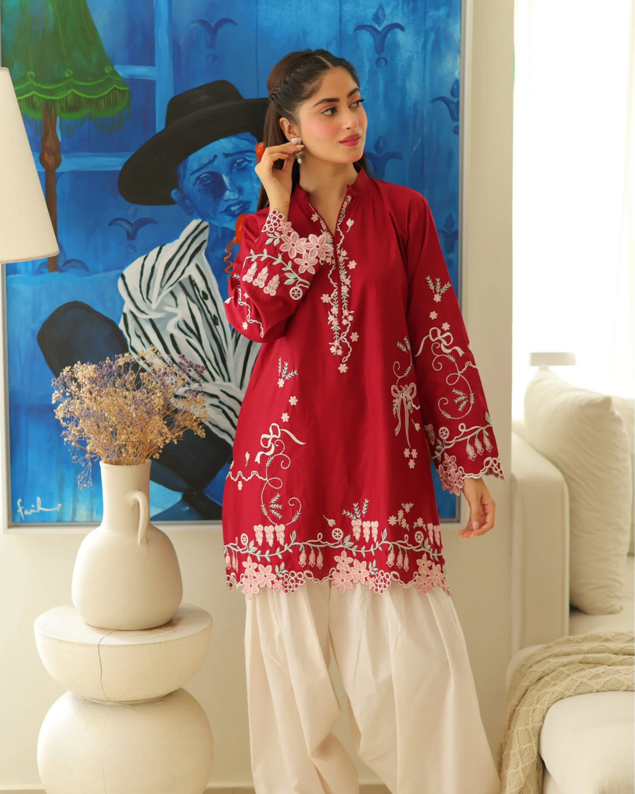 ROSETTE EMBROIDED 2PC