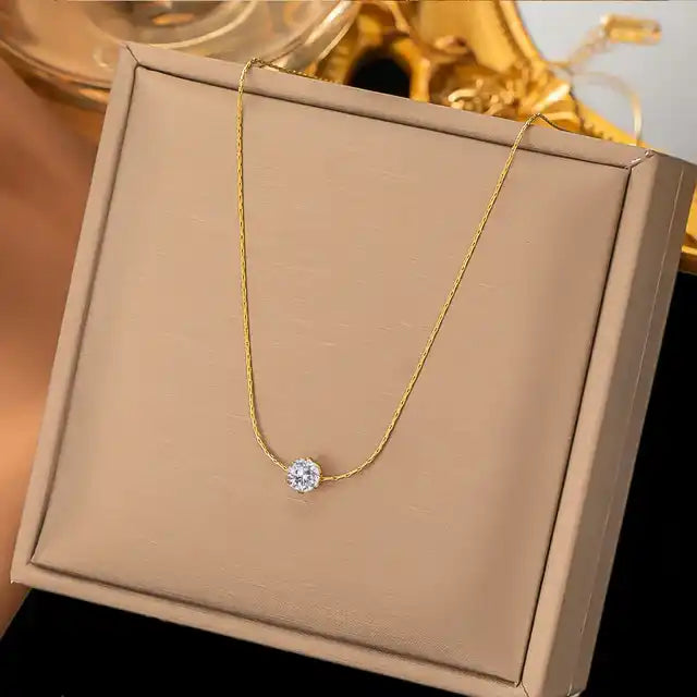 Round One diamond Necklace