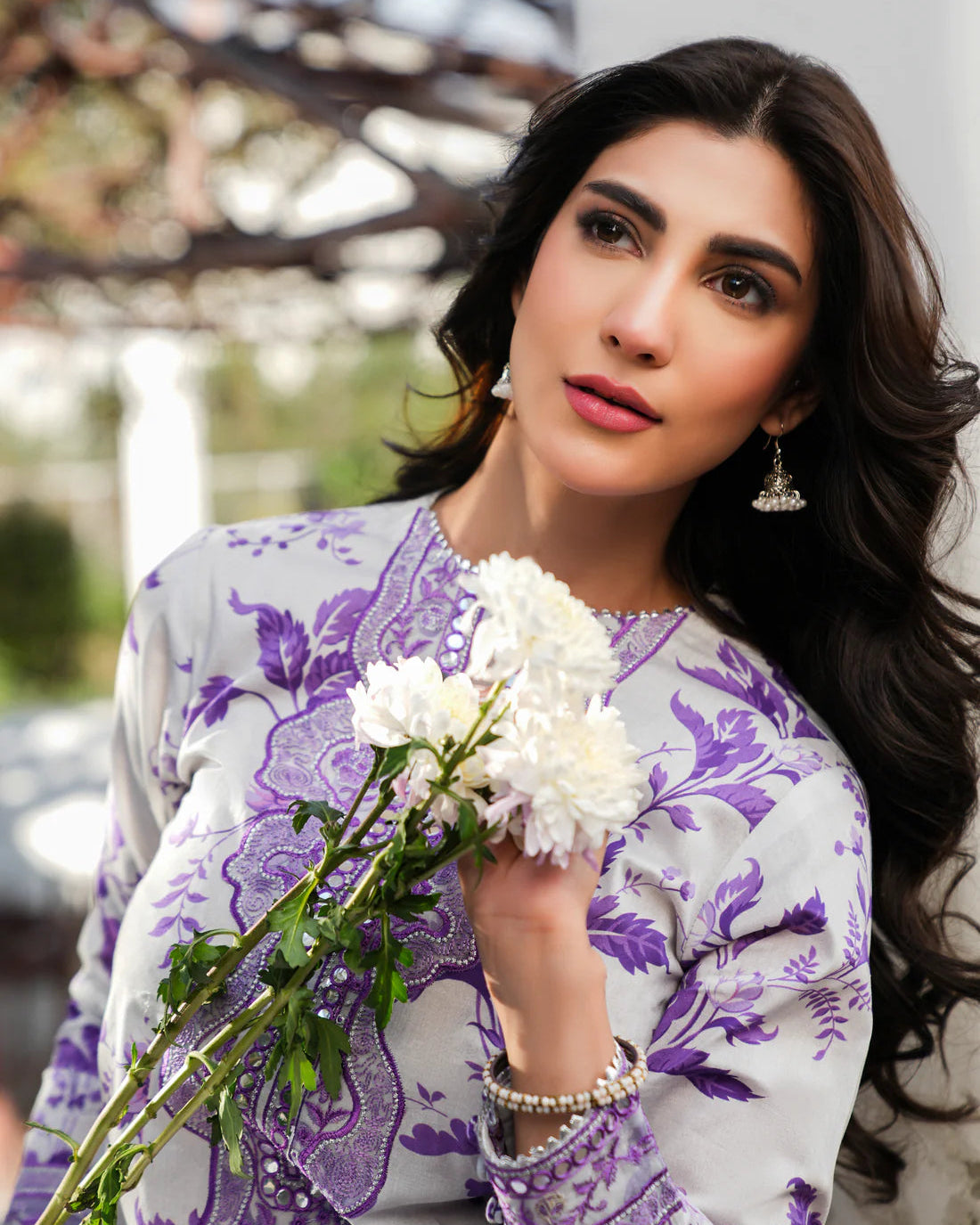 Aneelas Sequence Embrioded 3