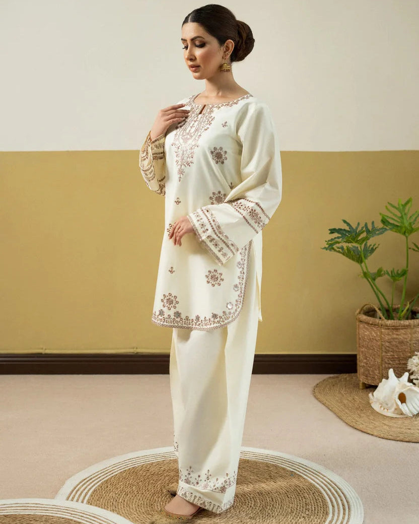 NORAY EMBROIDED 2PC